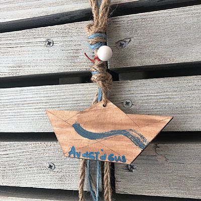 ΜΠΟΜΠΟΝΙΕΡΑ ΒΑΠΤΙΣΗΣ ΞΥΛΙΝΟ ΚΑΡΑΒΑΚΙ ΜΕ ΜΑΓΝΗΤΑΚΙ