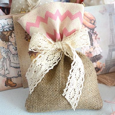 ΜΠΟΜΠΟΝΙΕΡΑ ΒΑΠΤΙΣΗΣ ΠΟΥΓΚΙ ΛΙΝΑΤΣΑ ΜΕ ΣΕΒΡΟΝ-14318/ΡΟΖ