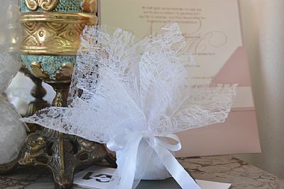 ΜΠΟΜΠΟΝΙΕΡΑ ΓΑΜΟΥ ΚΛΑΣΙΚΗ ΜΕ ΔΥΟ ΜΑΝΤΗΛΙΑ ΔΑΝΤΕΛΑ-1802